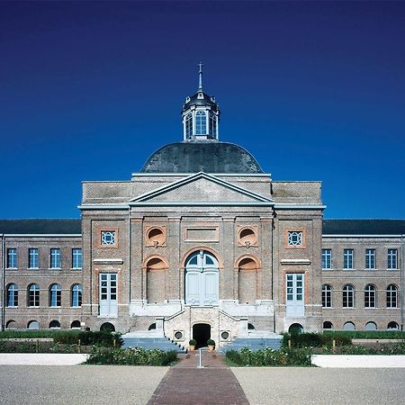 Het Godshuis Hotel Sint-Laureins Exterior photo