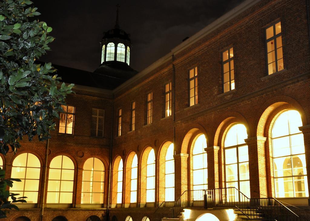 Het Godshuis Hotel Sint-Laureins Exterior photo